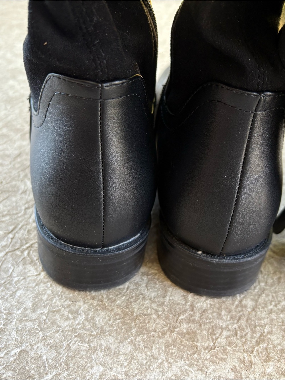 Black Knee-High Riding Boots - Picture 4 of 7